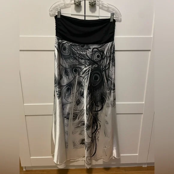 Long Peacock Black and White Print A-Line Skirt - Picture 3 of 7